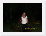SN850205 * Diane on our evening walk back to our bungalow. * 2592 x 1944 * (881KB)
